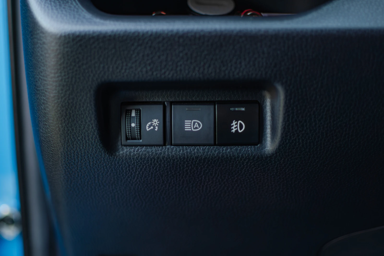 Toyota Rav4 Hybrid 2020 оглед в София / Варна - изображение 10