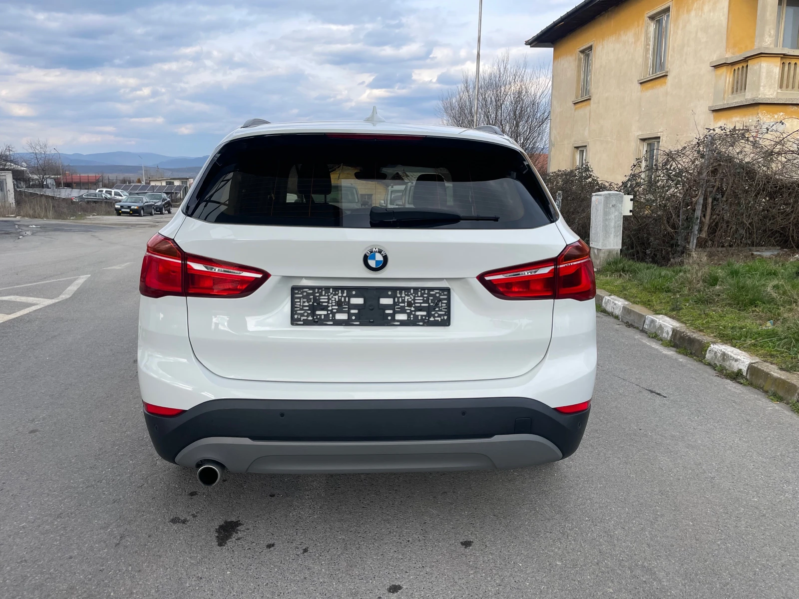 BMW X1  - изображение 6