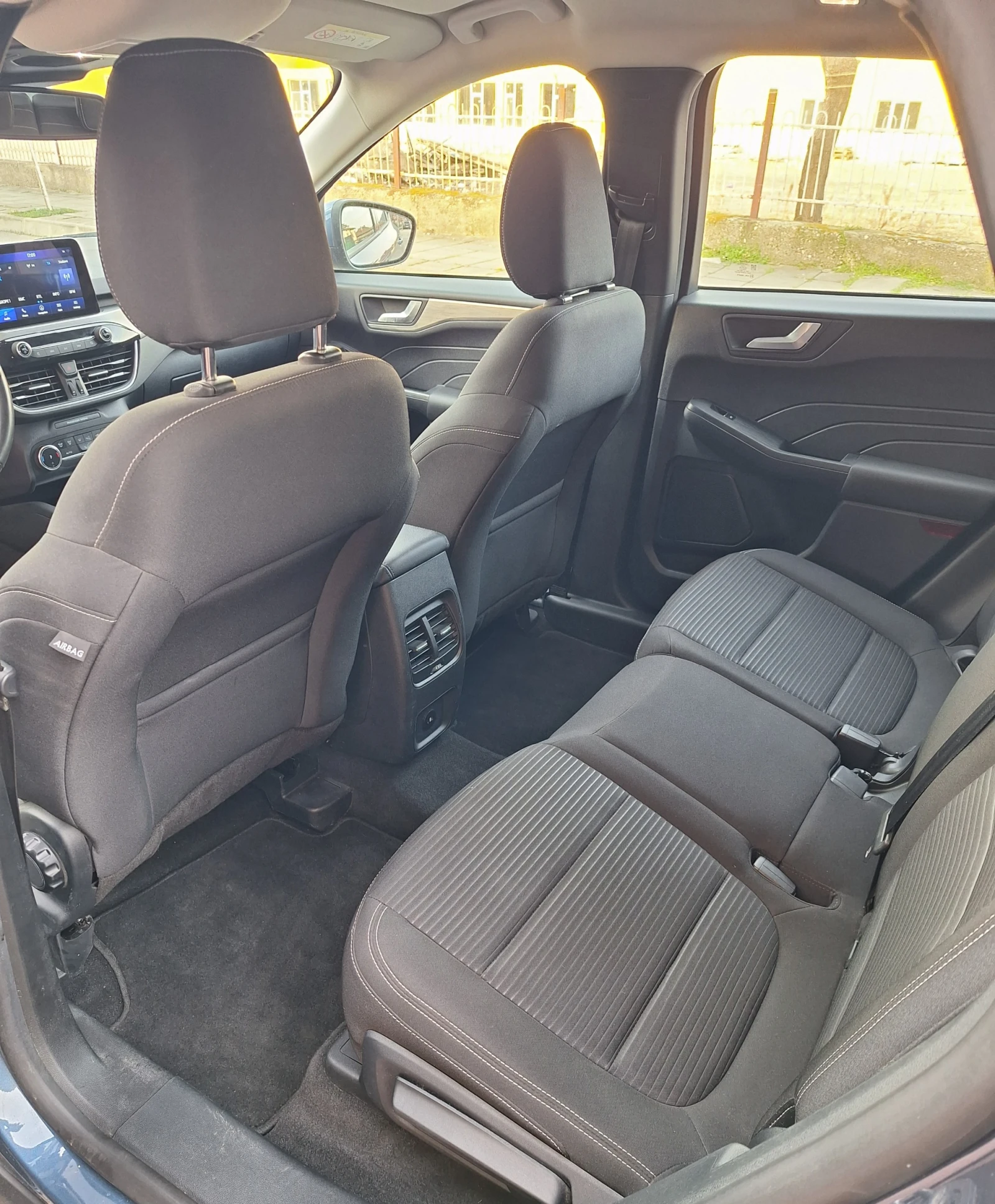 Ford Kuga, снимка 6 - Автомобили и джипове - 53713224