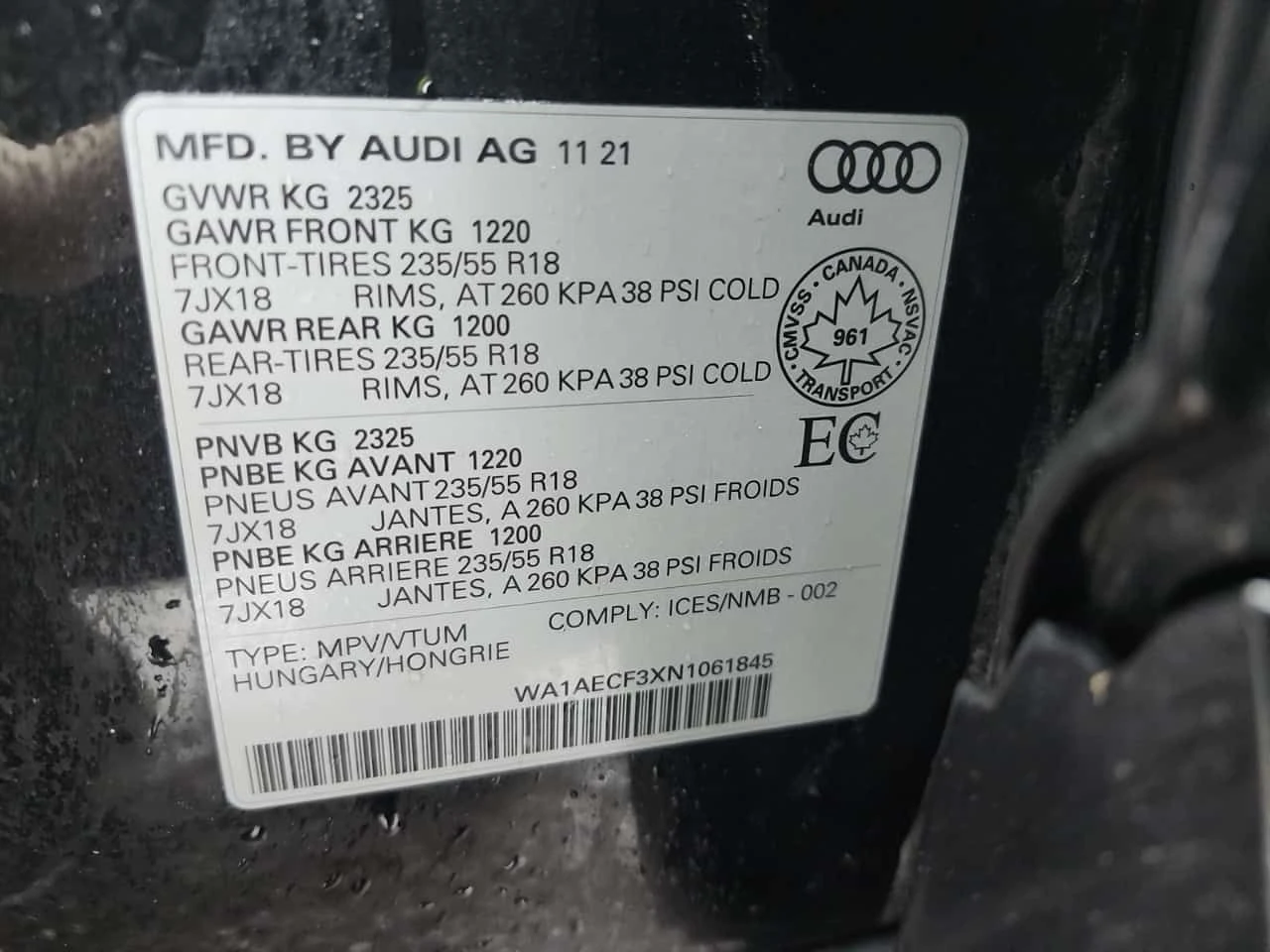 Audi Q3 * KOMFORT * PANO * 2 КЛЮЧА * ПОДГРЕВ * КАМЕРА, снимка 7 - Автомобили и джипове - 53728902