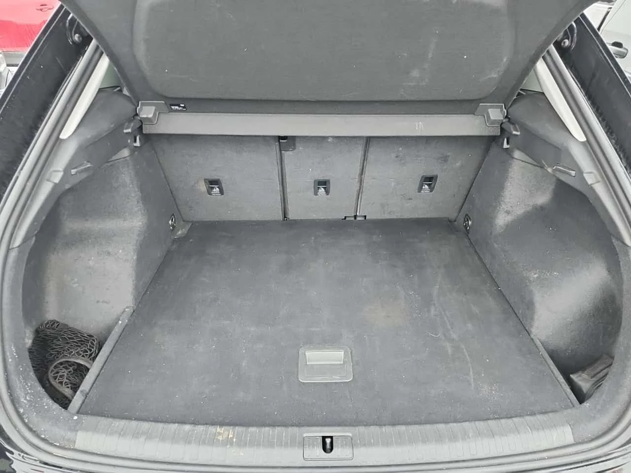 Audi Q3 * KOMFORT * PANO * 2 КЛЮЧА * ПОДГРЕВ * КАМЕРА, снимка 13 - Автомобили и джипове - 53728902