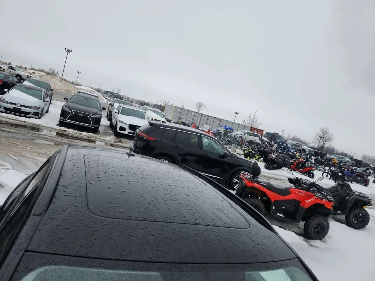 Audi Q3 * KOMFORT * PANO * 2 КЛЮЧА * ПОДГРЕВ * КАМЕРА, снимка 16 - Автомобили и джипове - 53728902