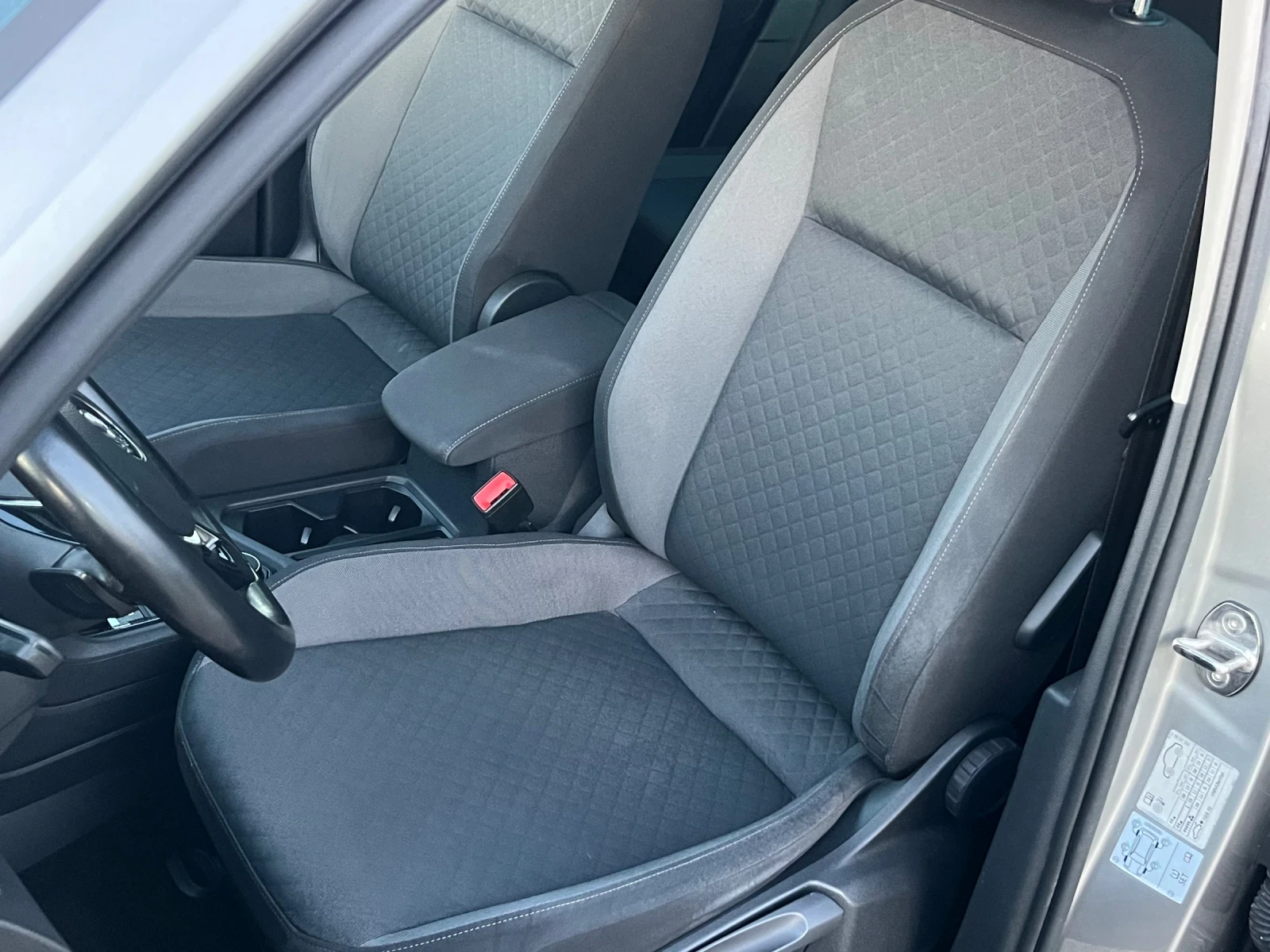 VW Tiguan 2.0TDI.4-Motion.Avtomat.Собствен лизинг!!!, снимка 9 - Автомобили и джипове - 54671970