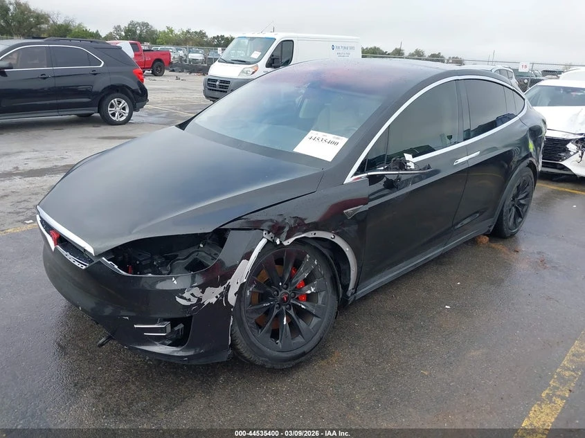 Tesla Model X 75D/P100D/P90D, снимка 2 - Автомобили и джипове - 54906858