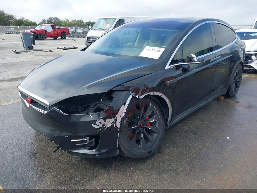 Tesla Model X 75D/P100D/P90D, снимка 6 - Автомобили и джипове - 54906858