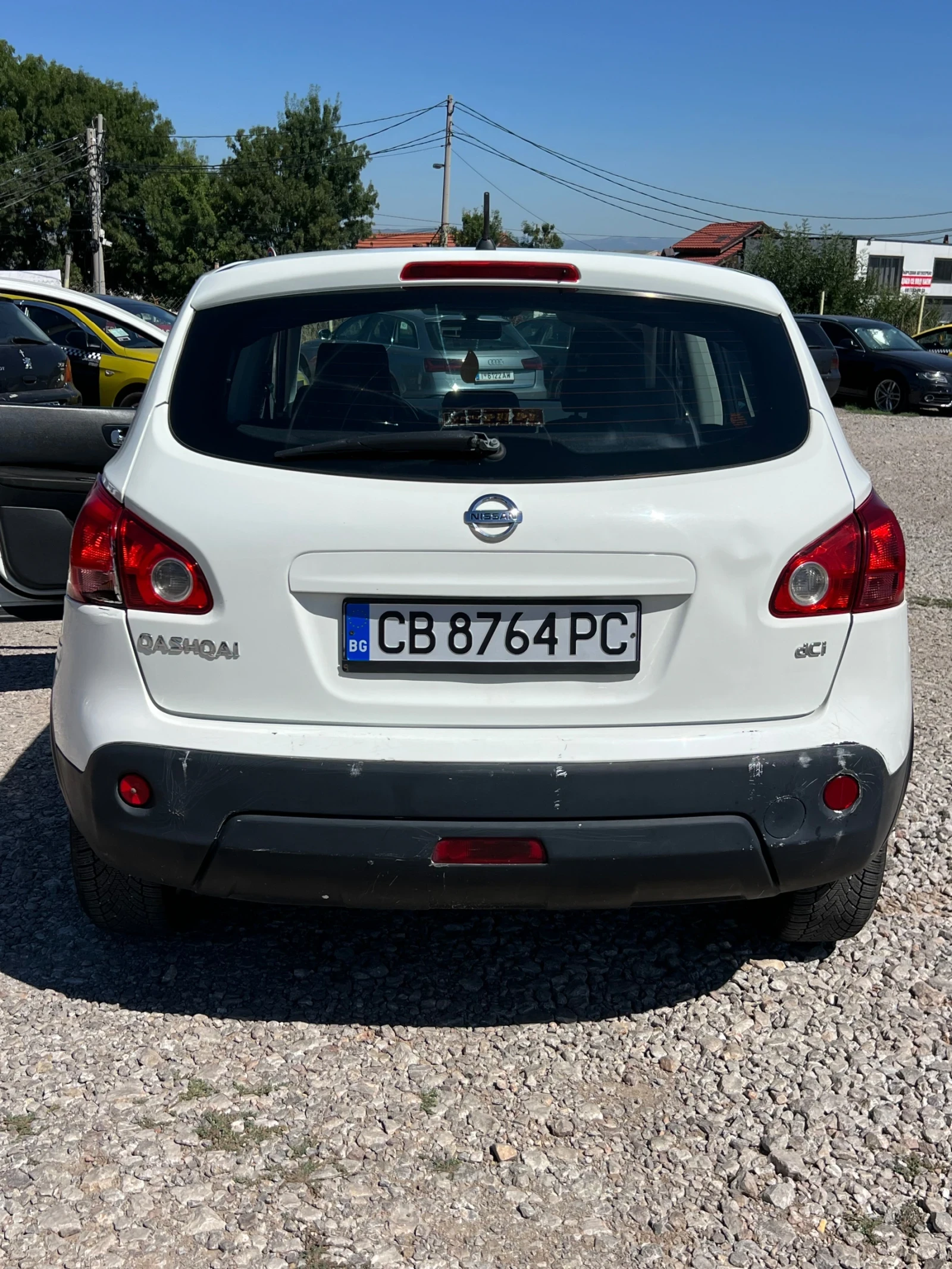 Nissan Qashqai, снимка 4 - Автомобили и джипове - 56018641