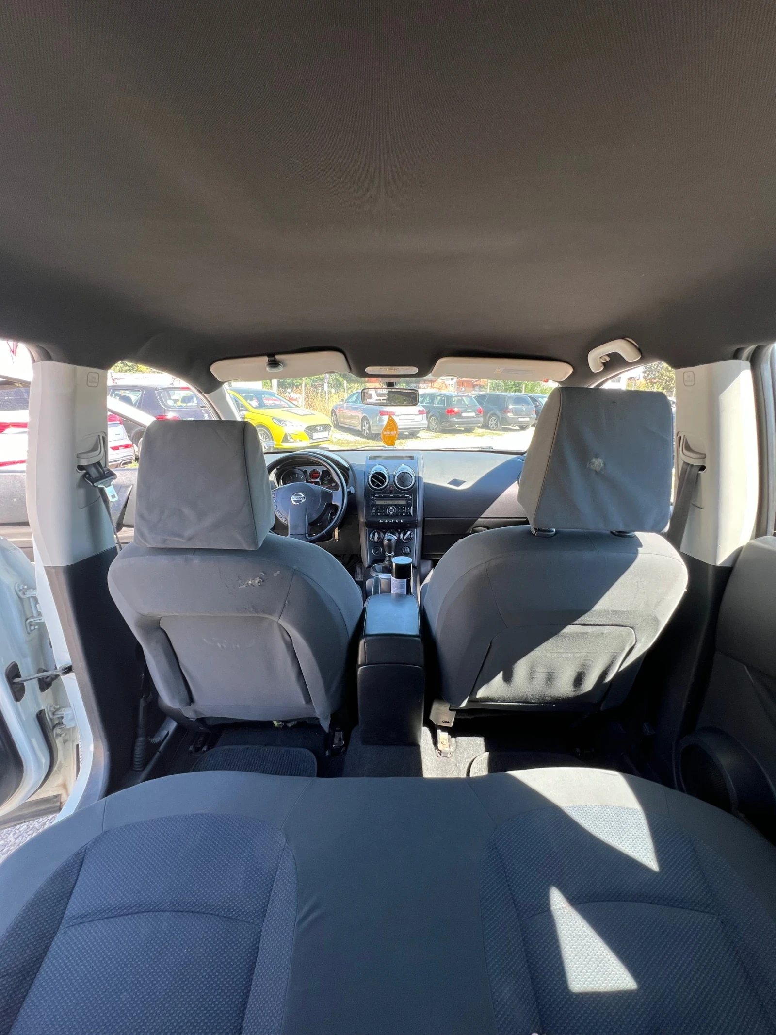 Nissan Qashqai, снимка 6 - Автомобили и джипове - 56018641