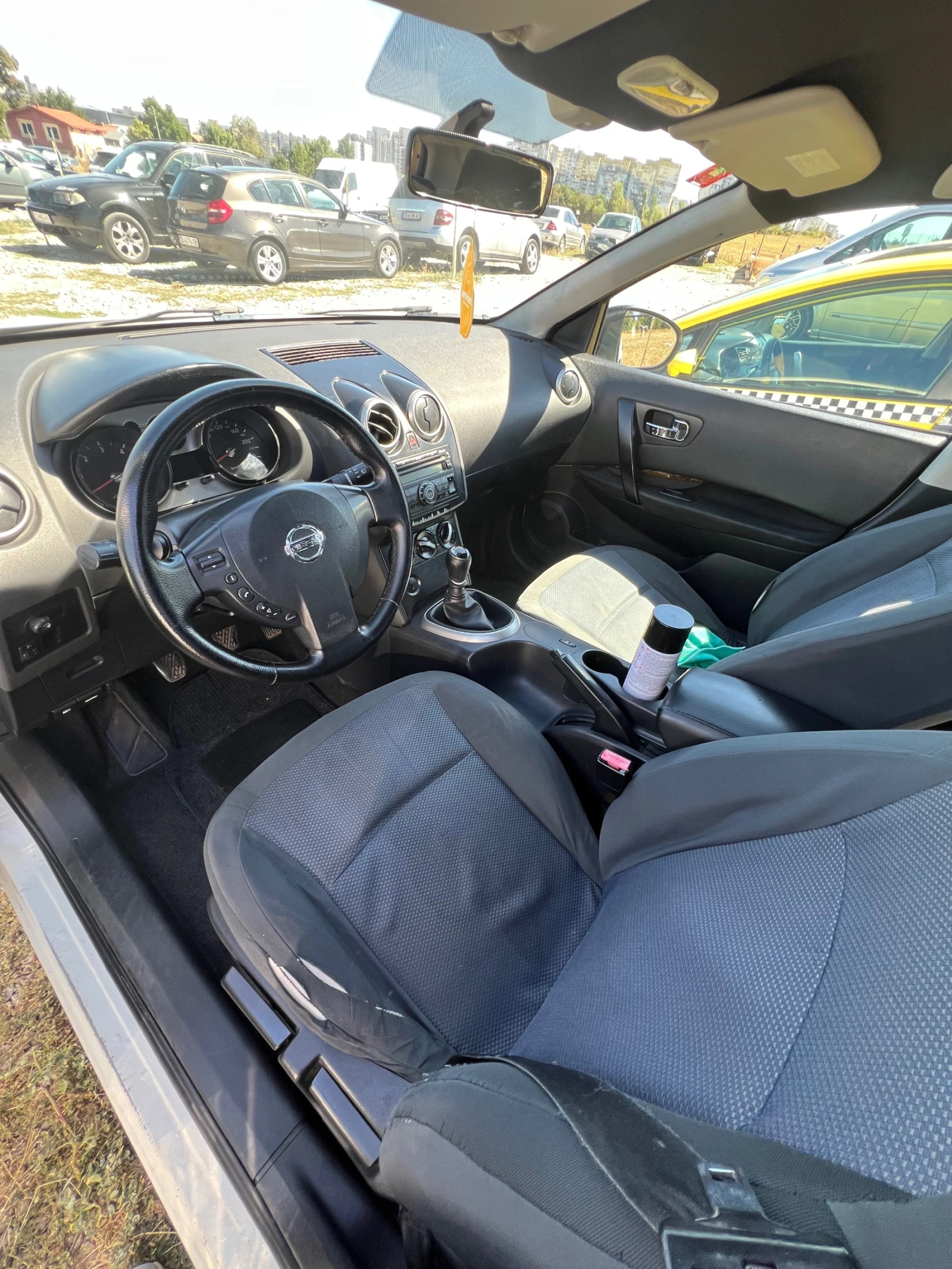 Nissan Qashqai, снимка 10 - Автомобили и джипове - 56018641
