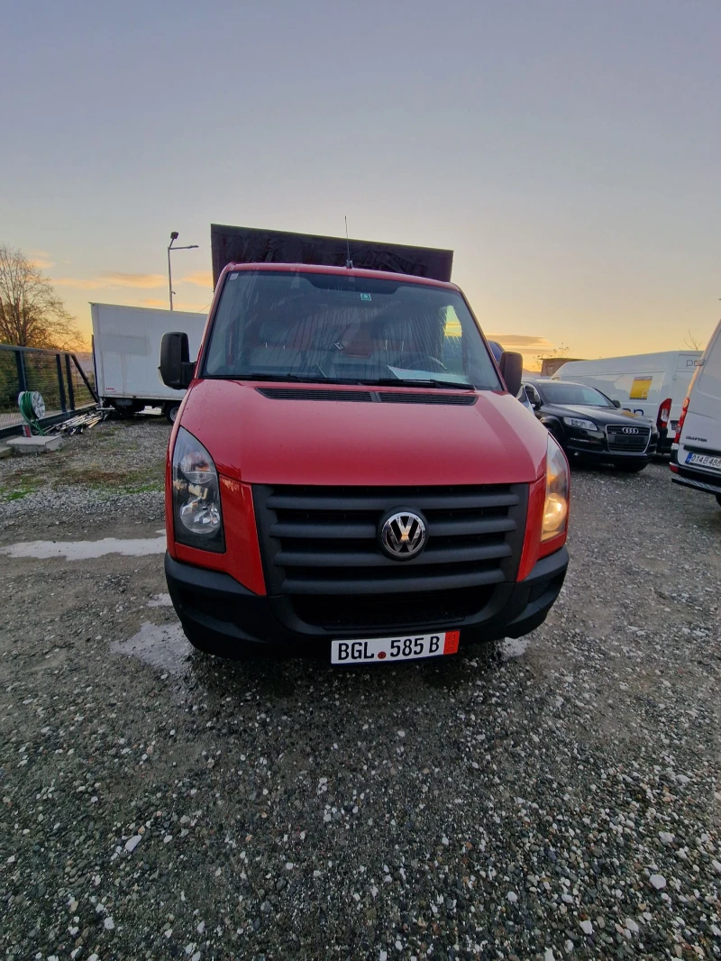 VW Crafter 2.5tdi136k.с., снимка 2 - Бусове и автобуси - 52401872