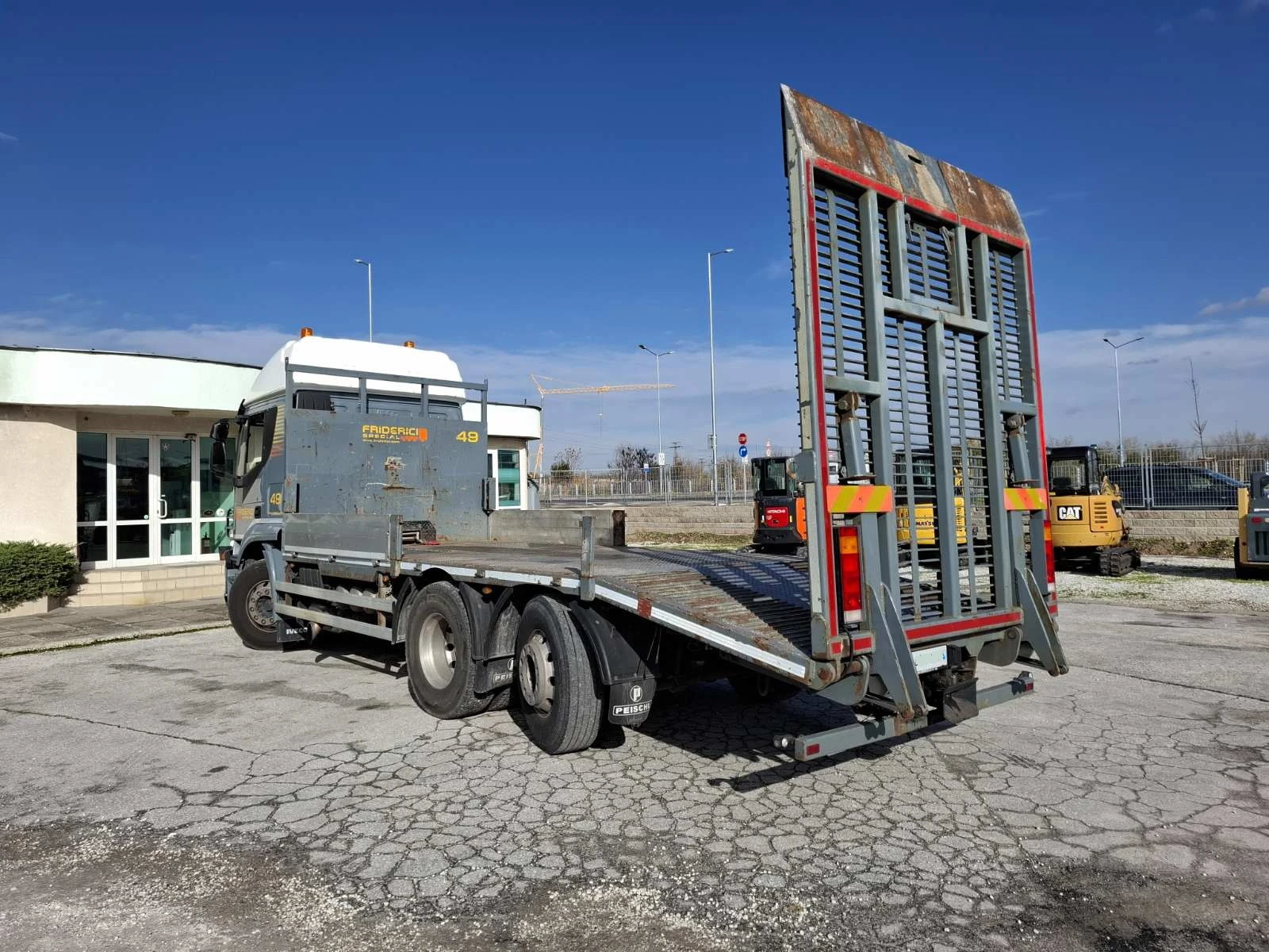 Iveco Stralis 260S45 + ПЛАТФОРМАЛЕБЕДКА - изображение 8