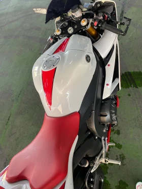 Yamaha YZF-R1 | Mobile.bg    4