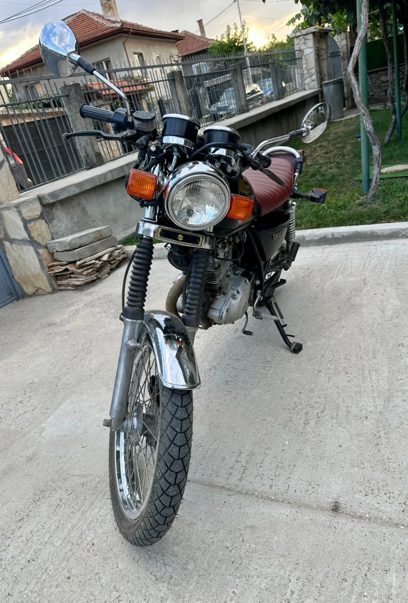 Suzuki GN 125, снимка 4 - Мотоциклети и мототехника - 52579420