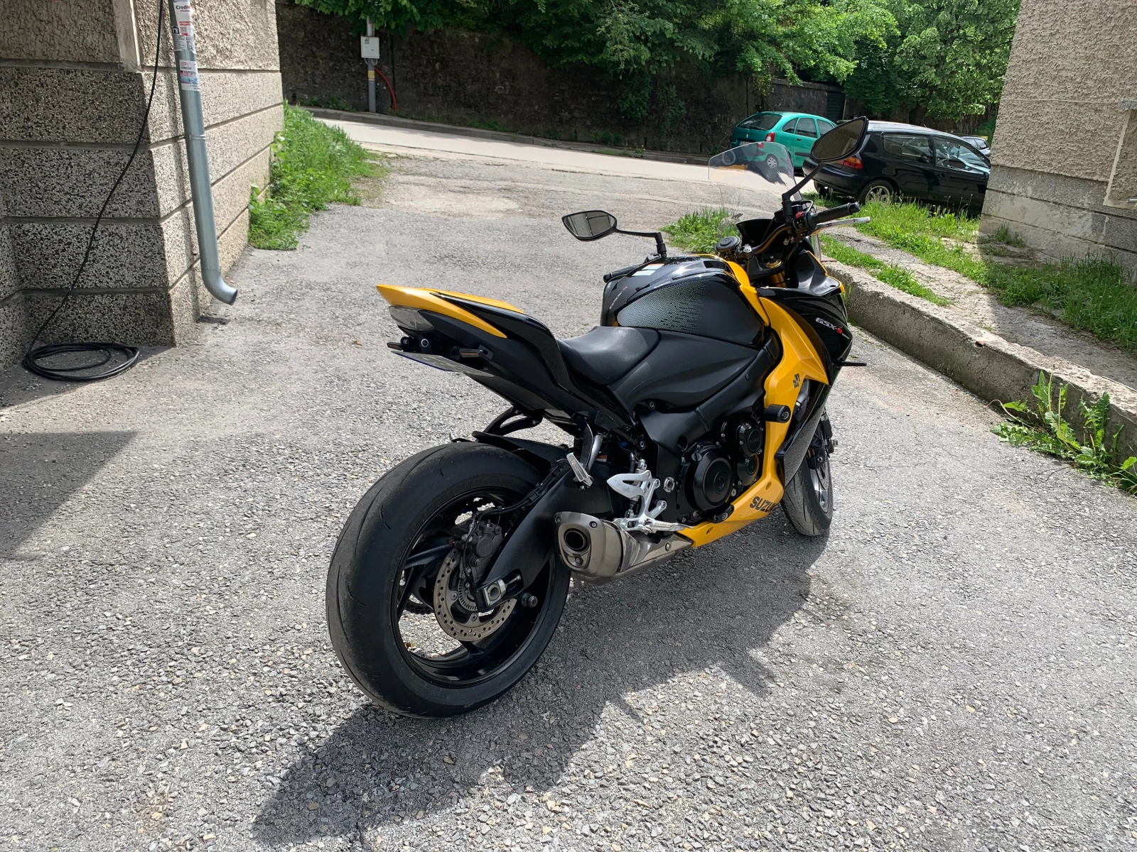 Suzuki Gsx 1000F - изображение 3