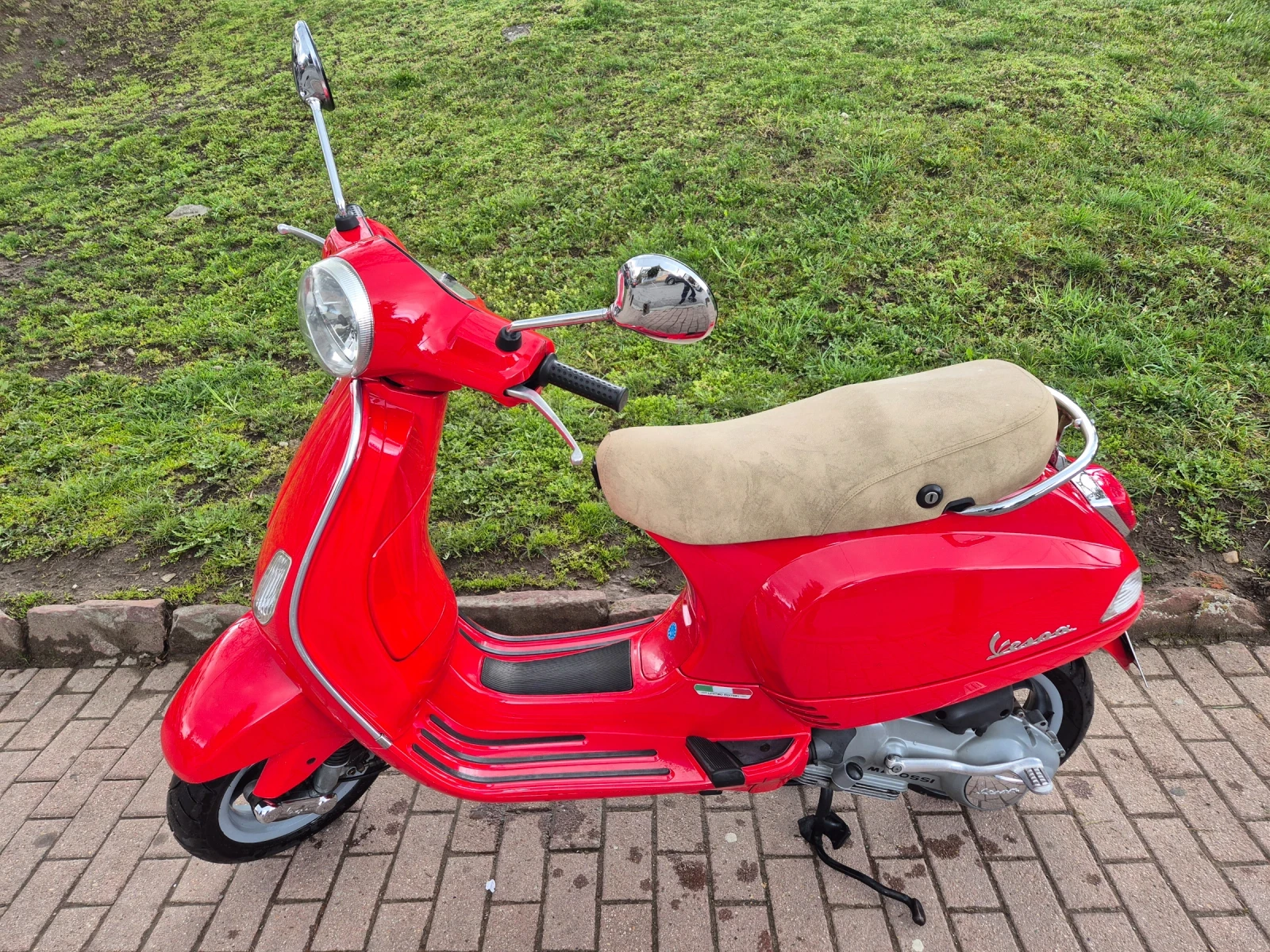 Vespa 125 Отлично състояние, снимка 11 - Мотоциклети и мототехника - 54084970