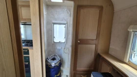Каравана Swift 450, снимка 12