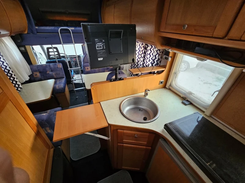 Кемпер Fiat Ducato, снимка 14 - Каравани и кемпери - 52623184