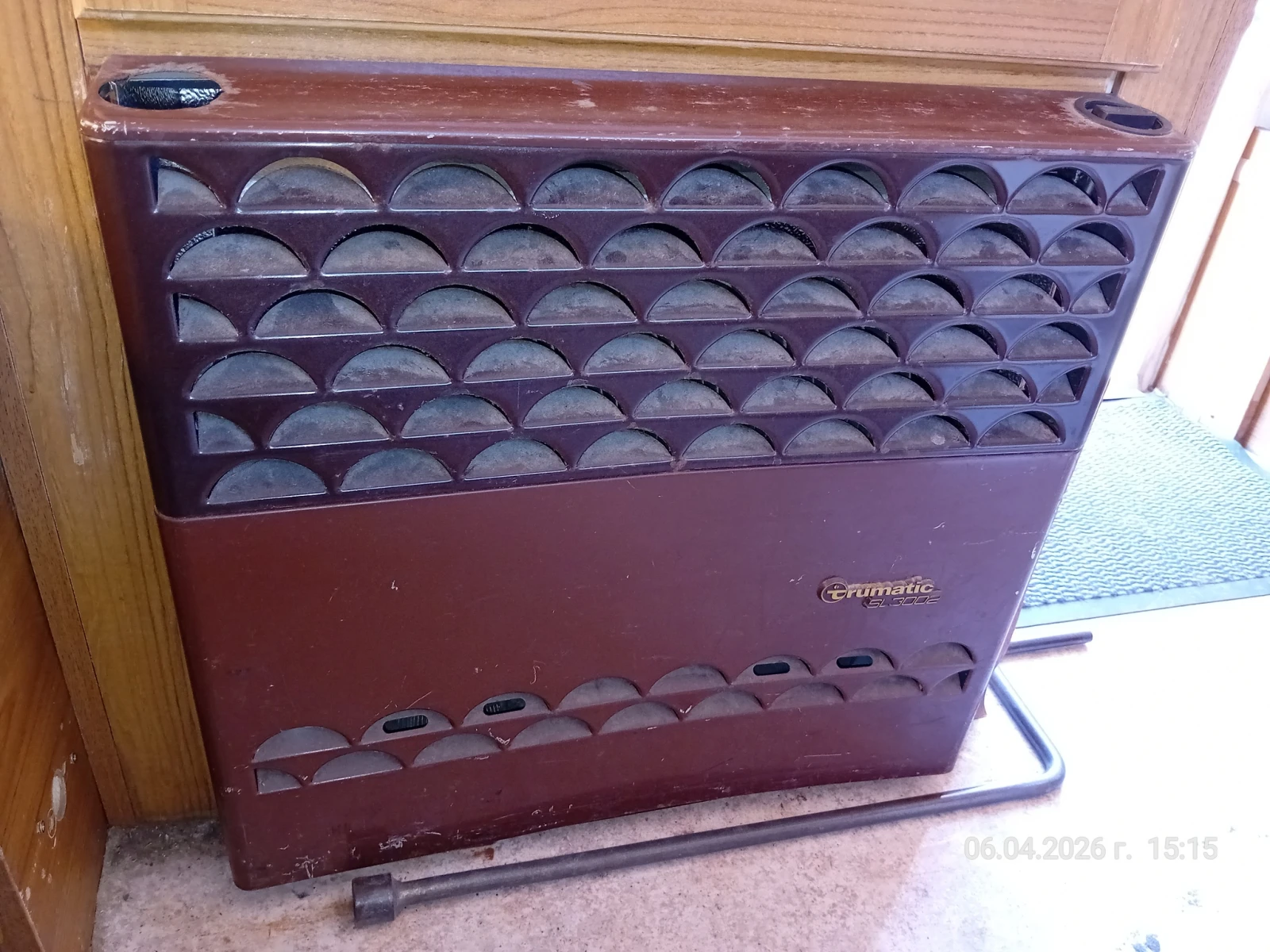 Каравана Adria 4256 DO, снимка 14 - Каравани и кемпери - 54157111