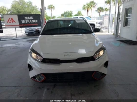 Kia Forte GT-Line IVT 2.0L     | Mobile.bg    2