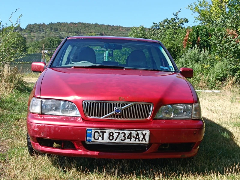 Volvo V70, снимка 1 - Автомобили и джипове - 47566793