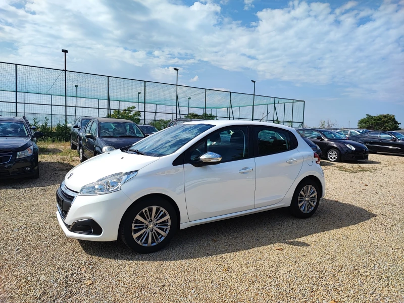 Peugeot 208 1.6BLUE-HDI-LED-EU6, снимка 10 - Автомобили и джипове - 46977017