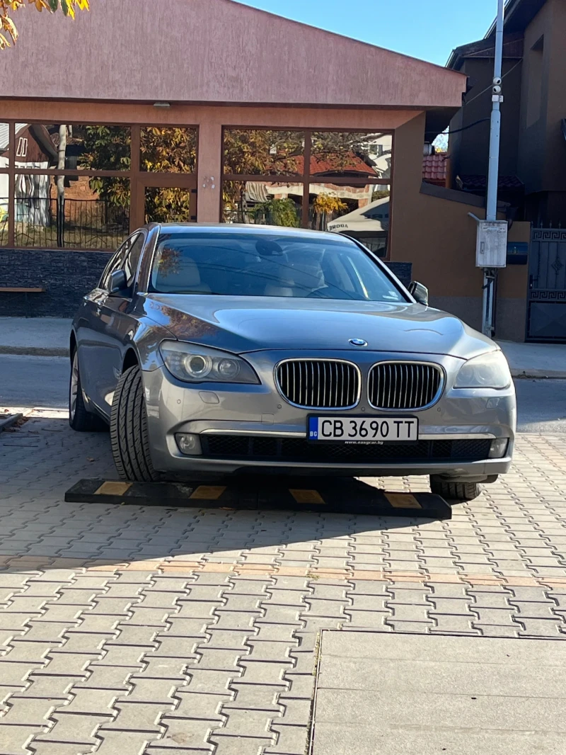 BMW 740, снимка 1 - Автомобили и джипове - 48160799