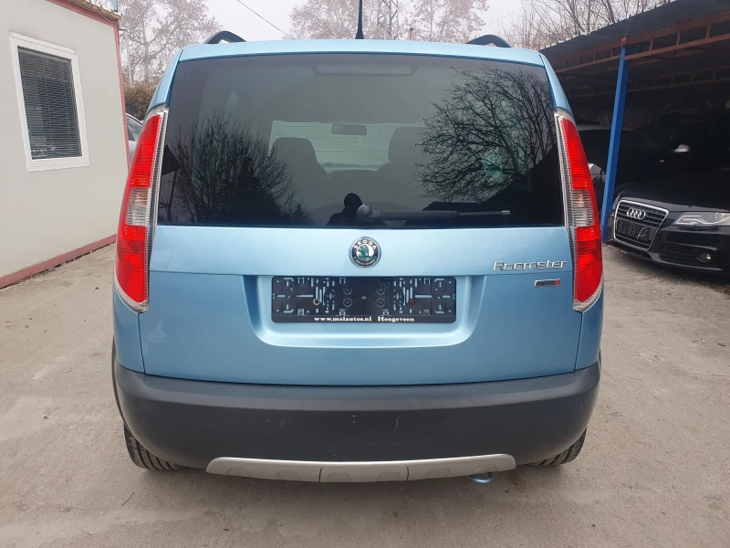 Skoda Roomster 1.2  SKAUT AUT NAVI KAMERA EURO 5, снимка 5 - Автомобили и джипове - 48406459