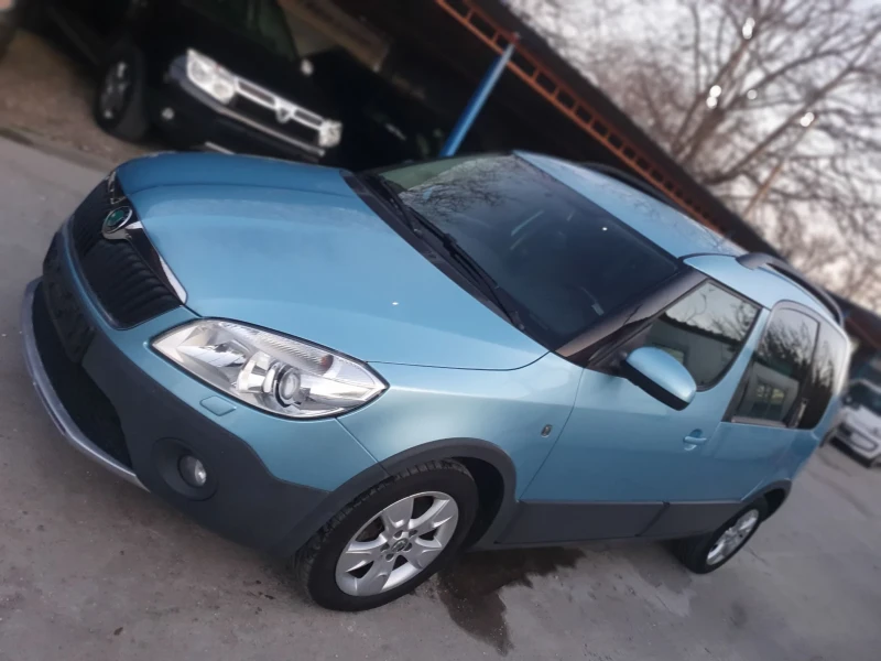 Skoda Roomster 1.2  SKAUT AUT NAVI KAMERA EURO 5, снимка 2 - Автомобили и джипове - 48406459