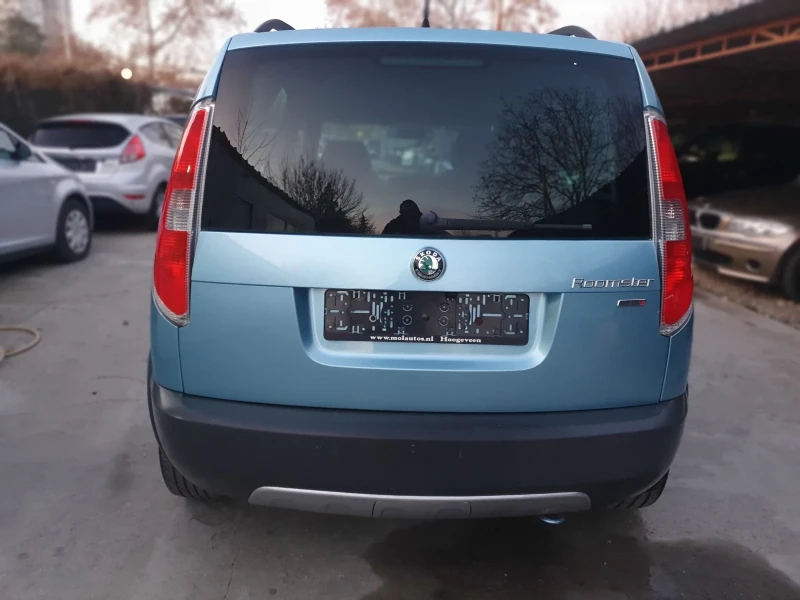 Skoda Roomster 1.2  SKAUT AUT NAVI KAMERA EURO 5, снимка 7 - Автомобили и джипове - 48406459