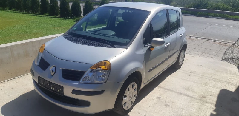 Renault Modus 1.6 Автоматик Бензин 109 кс
