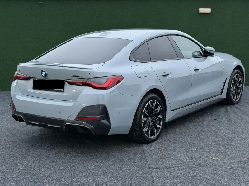 BMW i4 eDrive40 M-SPORT ГАРАНЦИЯ, снимка 3 - Автомобили и джипове - 53184488