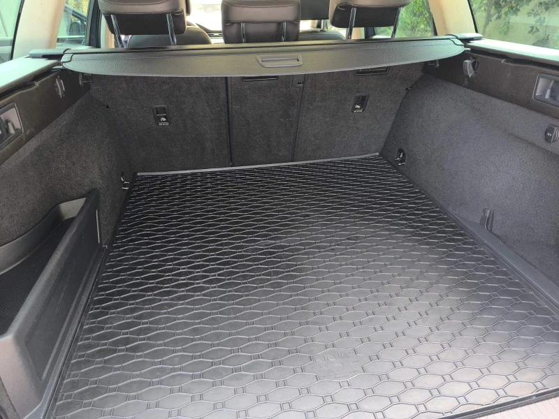 VW Passat Variant B8, снимка 8 - Автомобили и джипове - 51435332