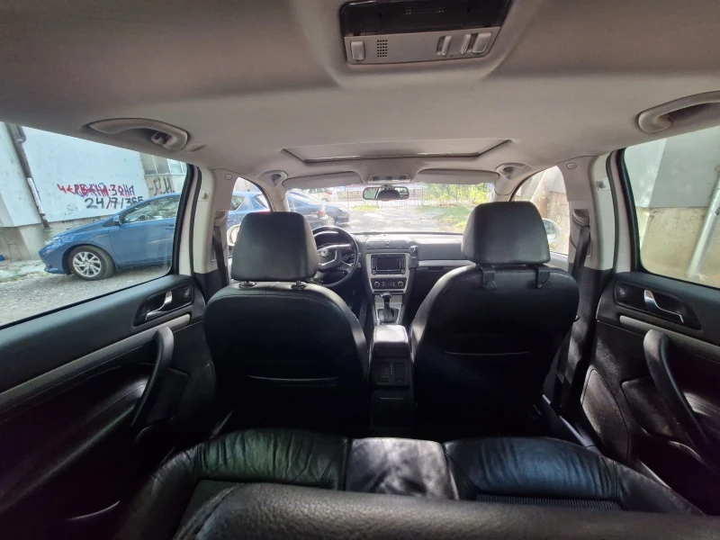 Skoda Octavia, снимка 10 - Автомобили и джипове - 52598039