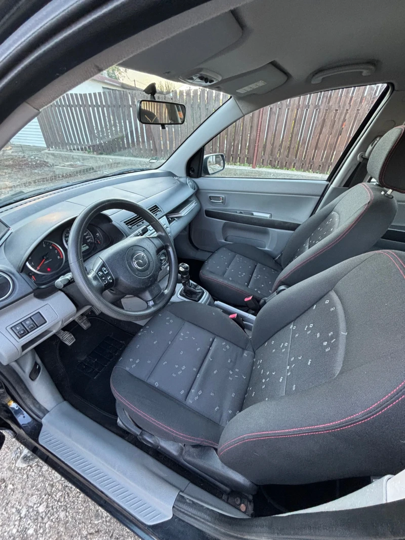 Mazda 2, снимка 7 - Автомобили и джипове - 51945289