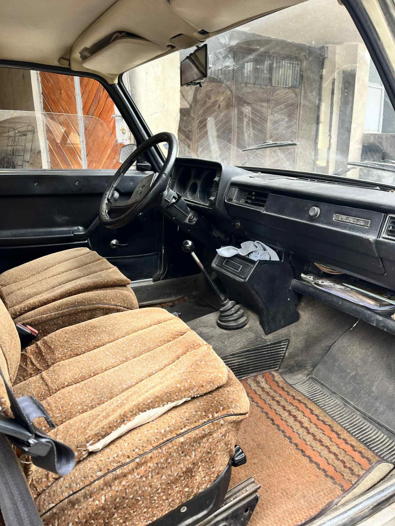 Lada 2105 1300, снимка 8 - Автомобили и джипове - 52020799