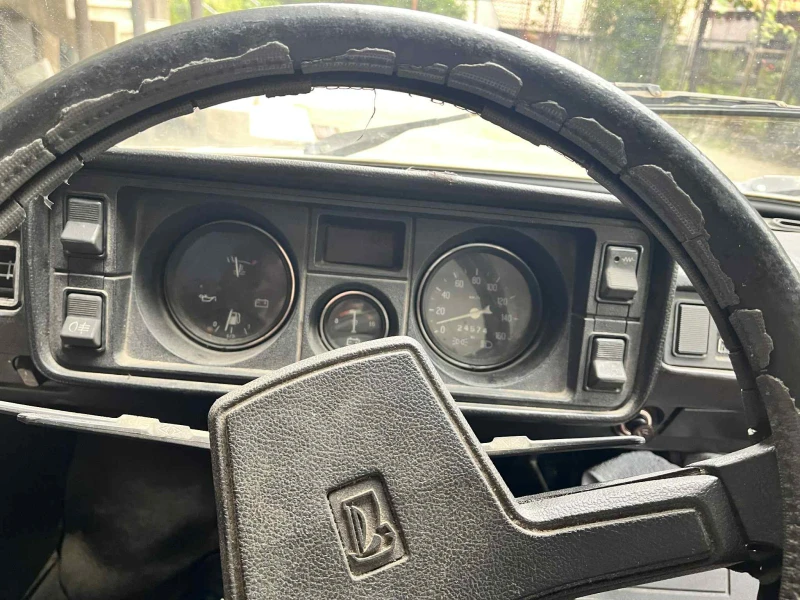 Lada 2105 1300, снимка 14 - Автомобили и джипове - 52020799