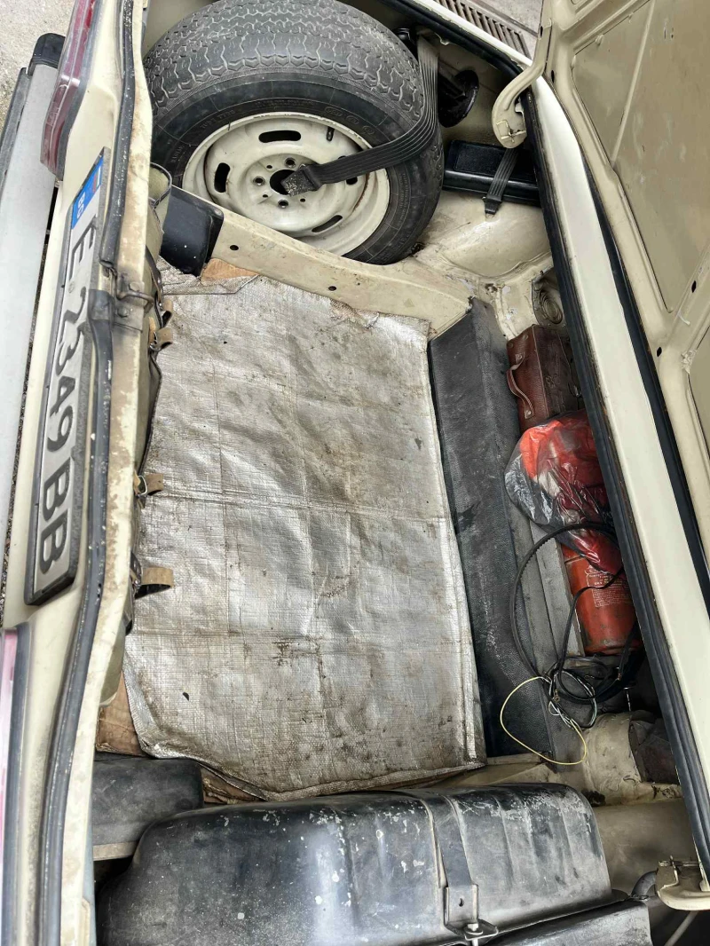 Lada 2105 1300, снимка 16 - Автомобили и джипове - 52020799
