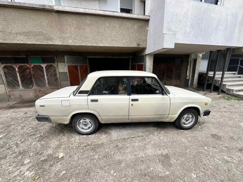 Lada 2105 1300, снимка 4 - Автомобили и джипове - 52020799