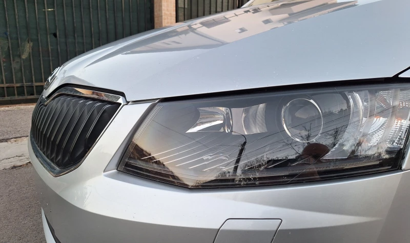 Skoda Octavia 2.0tdi 150кс 4x4 Ръчни 6 скорости, снимка 10 - Автомобили и джипове - 52962489