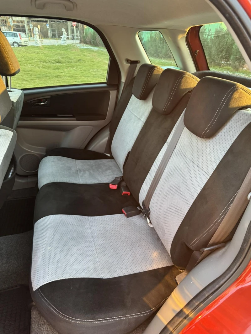 Suzuki SX4 2.0 DDiS, снимка 8 - Автомобили и джипове - 53181426