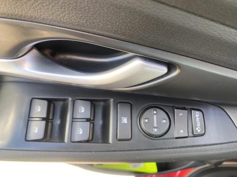 Hyundai I30 1.6   | Mobile.bg   14