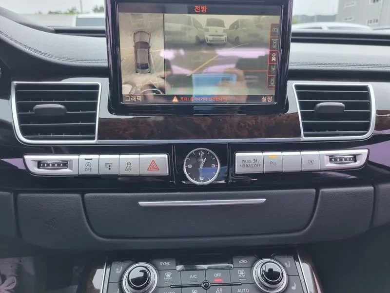 Audi A8 3.0 TFSI Quattro - САМО 30% АВАНС, снимка 17 - Автомобили и джипове - 56219523