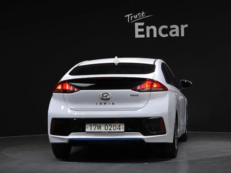 Hyundai Ioniq HYBRID N, снимка 4 - Автомобили и джипове - 56304309