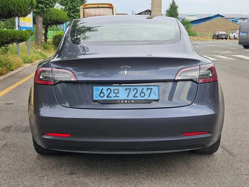 Tesla Model 3 Standard Range Plus Rwd, снимка 4 - Автомобили и джипове - 56358594