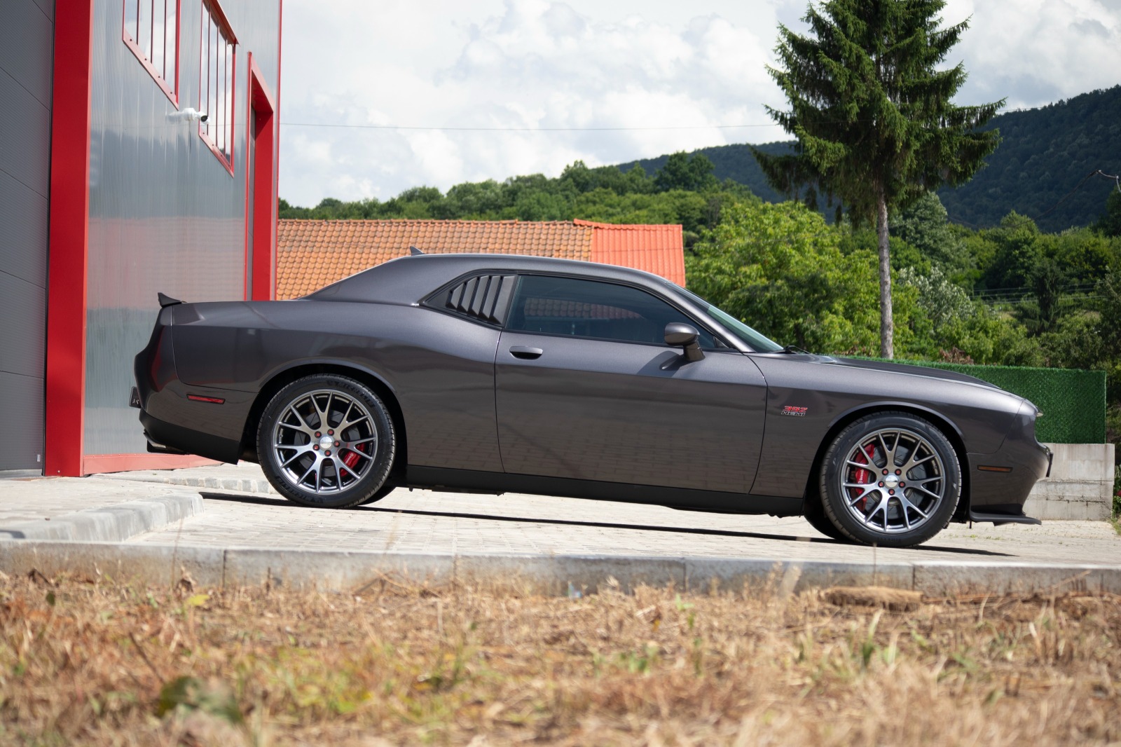 Dodge Challenger SRT 392 6.4 HEMI - изображение 4