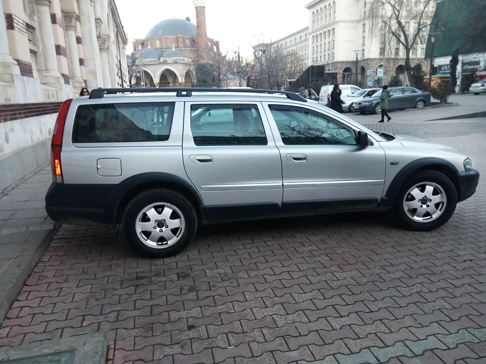 Volvo Xc70  - изображение 5