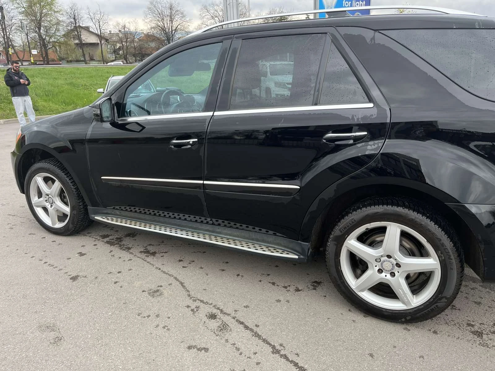 Mercedes-Benz ML 550 550 - изображение 7