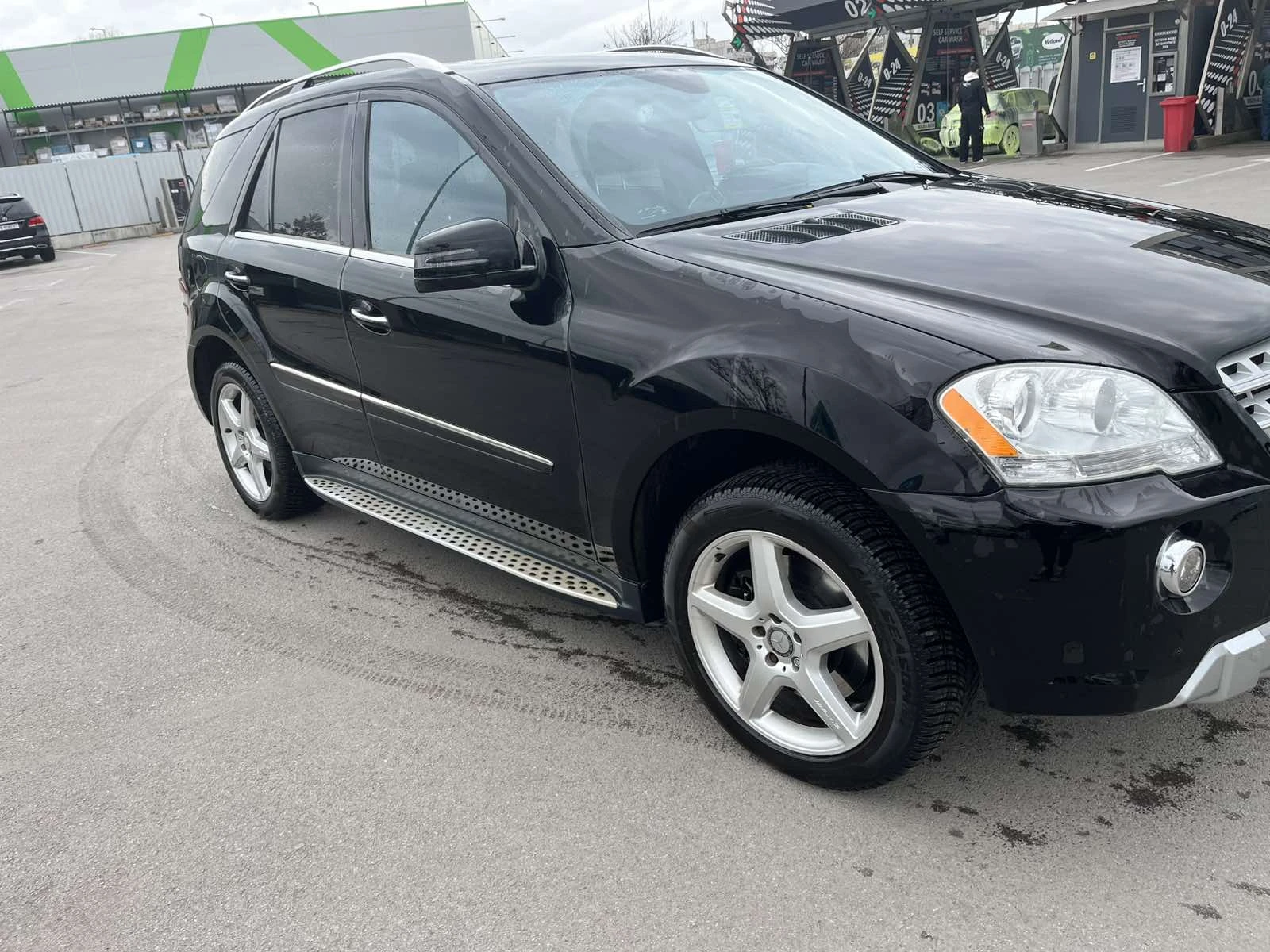 Mercedes-Benz ML 550 550 - изображение 2
