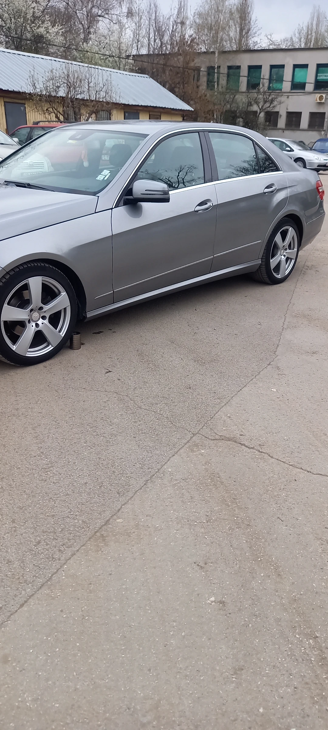 Mercedes-Benz E 220 Цди2.2 - изображение 4