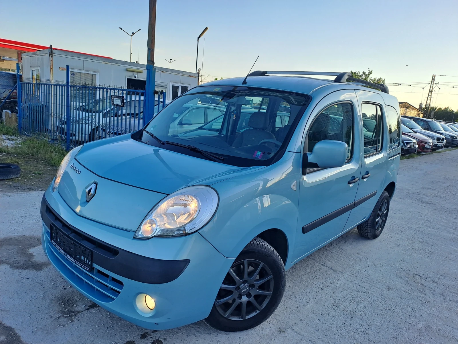 Renault Kangoo 1, 6i, 106кс, Климатик - изображение 3