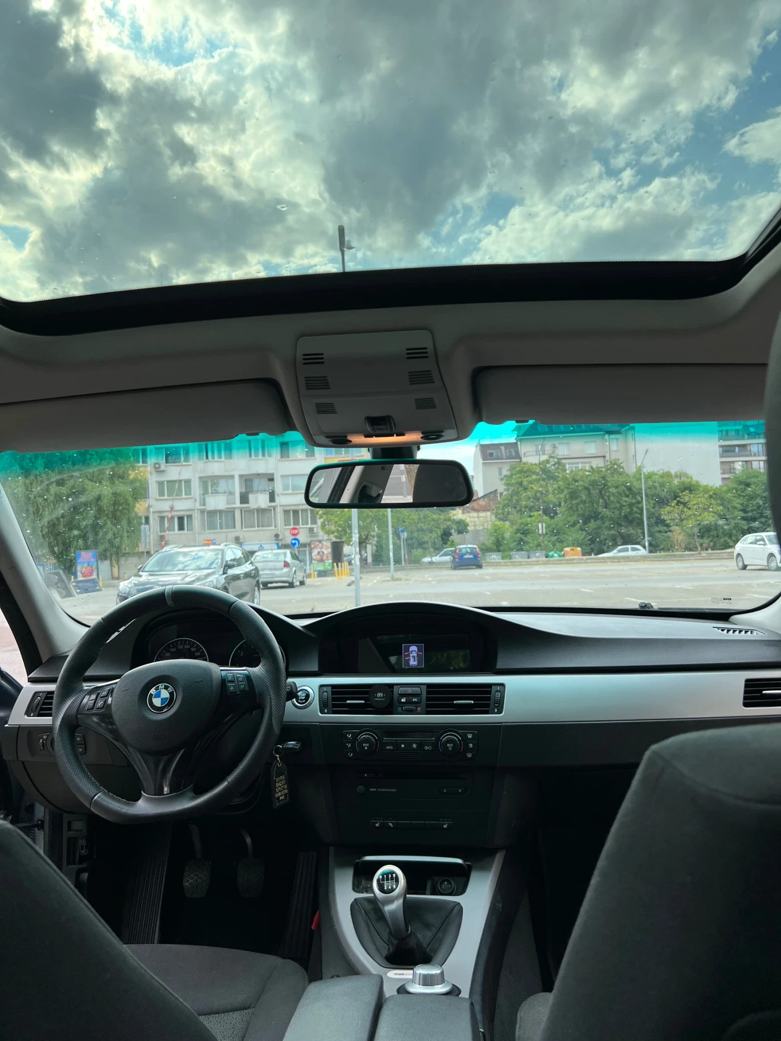 BMW 320 320i CarPlay Pano Подгрев TOP състояние! - изображение 9